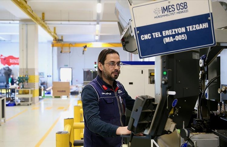 İMES OSB Mükemmeliyet Merkezi, firmaların ihtiyaç duyduğu mühendisleri sektöre kazandırıyor