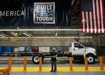 Yapay Zeka Beklenen Sonucu Vermedi: Ford Deneyimli Mühendisleri Geri Çağırdı