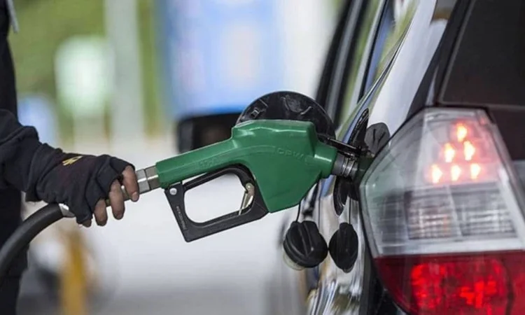 Motorine Yeni Fiyat Artışı: Bu Gece Pompaya Yansıyacak